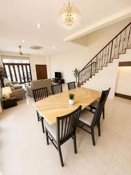 Phillips Avenue (D19), Semi-Detached #574220201